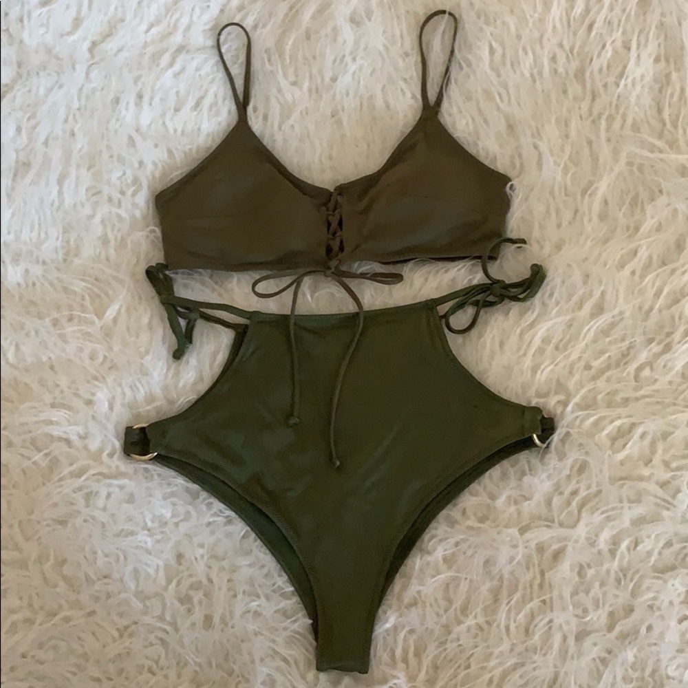 Sexy H&M Bikini Bottoms